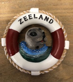 Magneet Zeehondje met reddingsboei